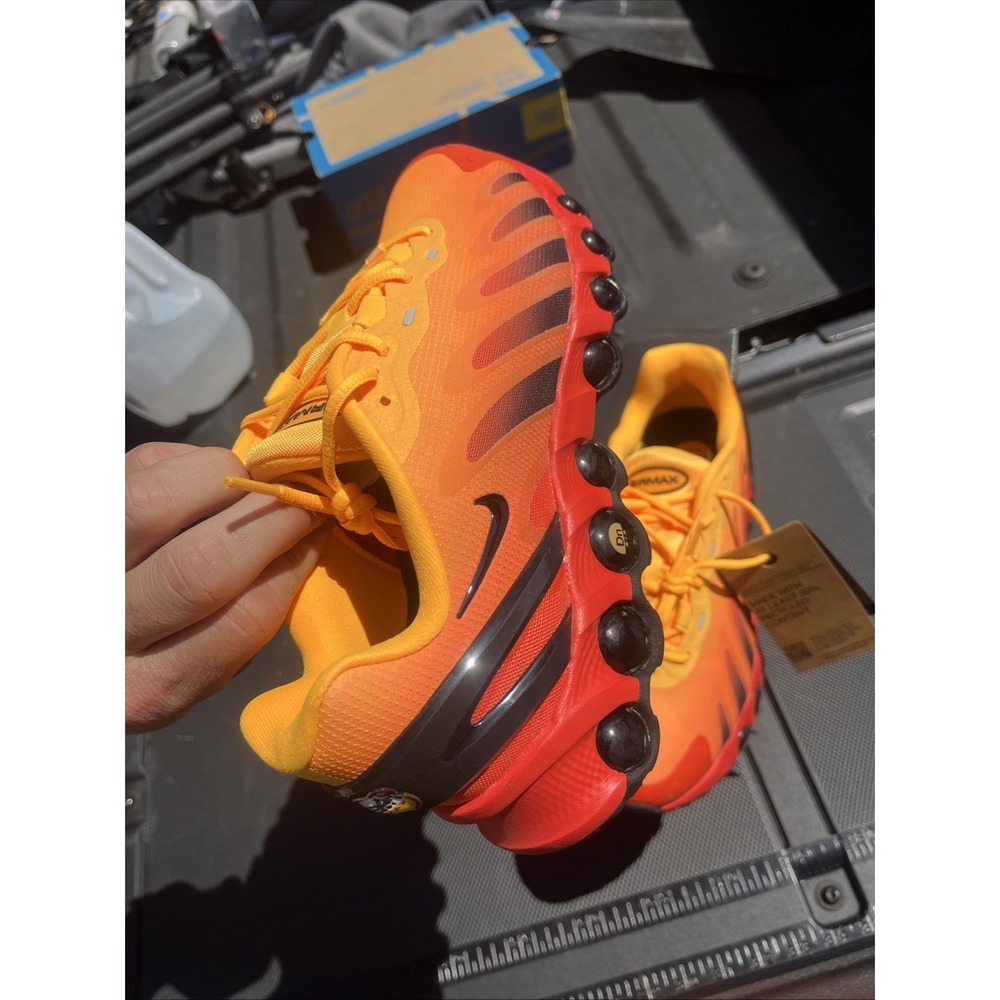 Nike Air Max Dn8 Shoes Laser Orange Mens US Size 8.5 - Picture 9 of 9